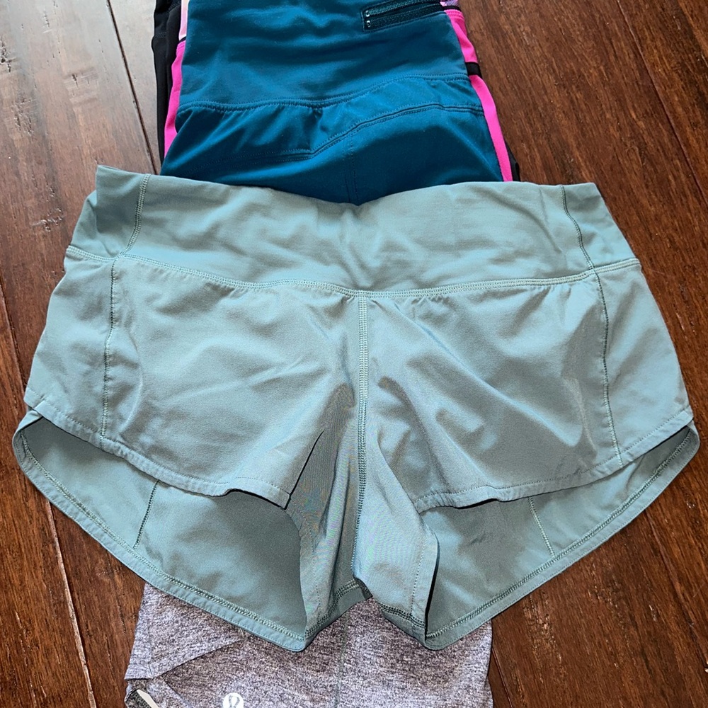 Lululemon speed up short